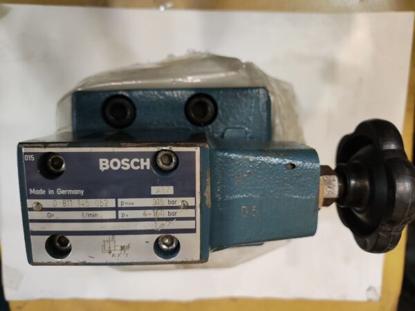 فشارشکن bosch کد0811145052